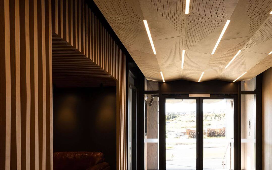 Wall Dividers & Screens slider 3