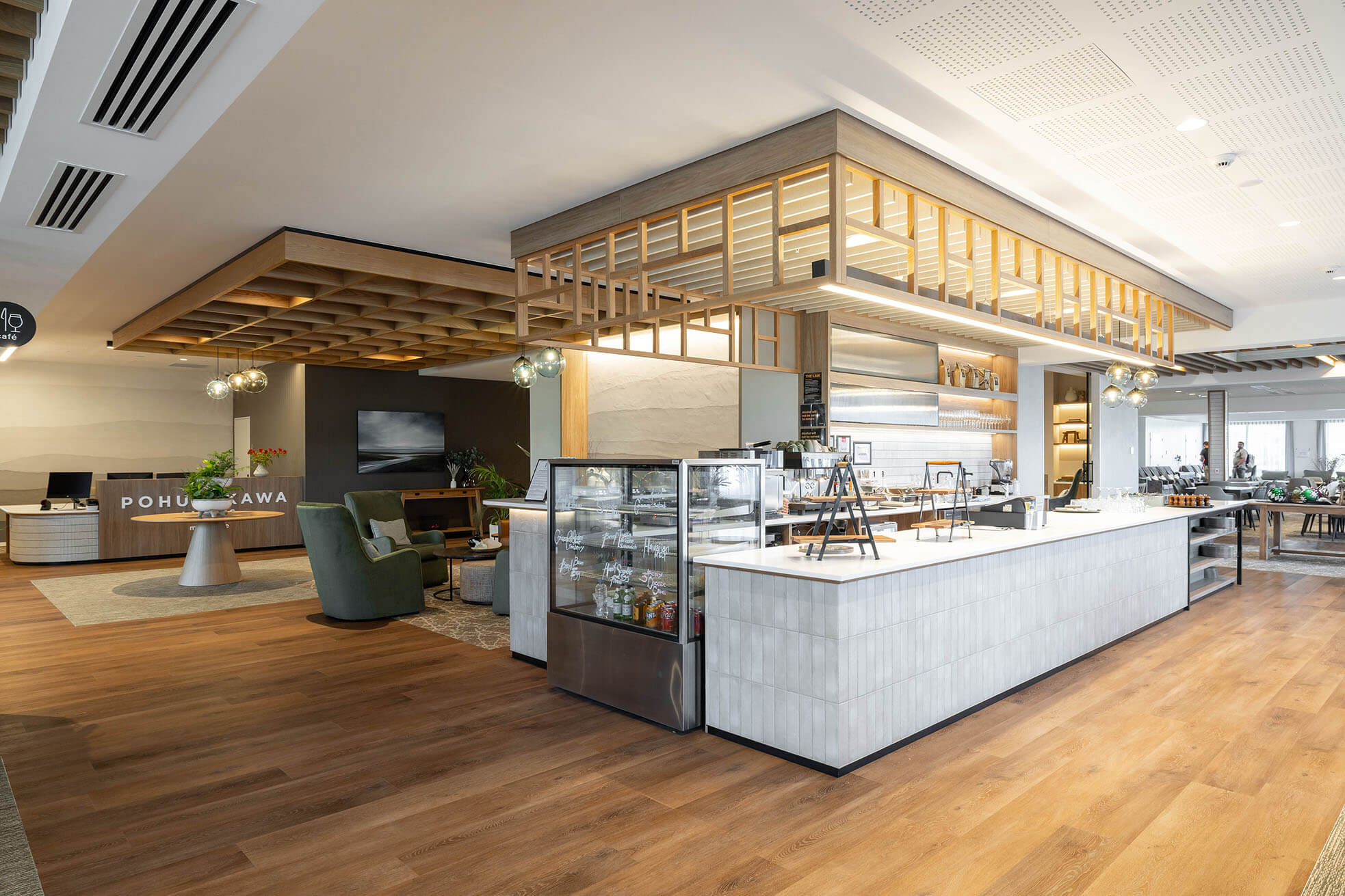 Metlifecare Pōhutukawa Landing slider 2