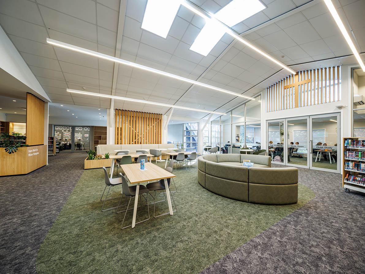 Middleton Grange School Library slider 2