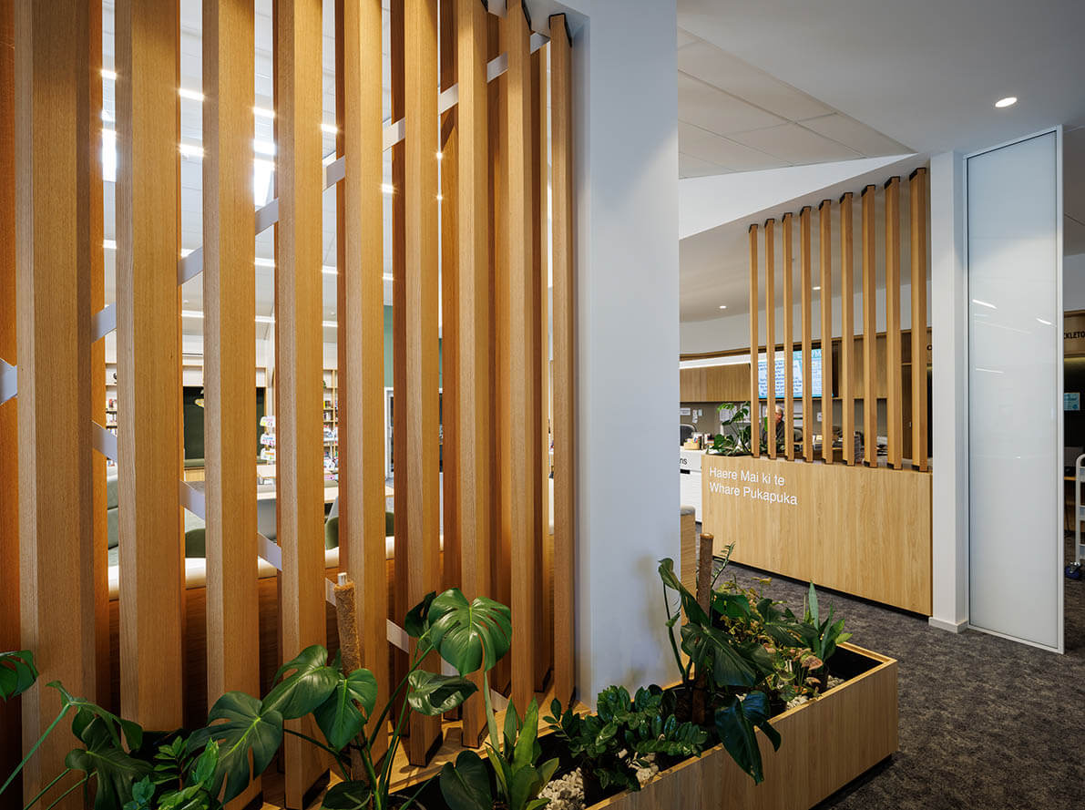 Middleton Grange School Library slider 7