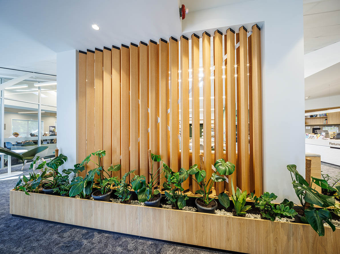 Middleton Grange School Library slider 8